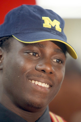 Michigan Wolverines Quarterback Denard Robinson